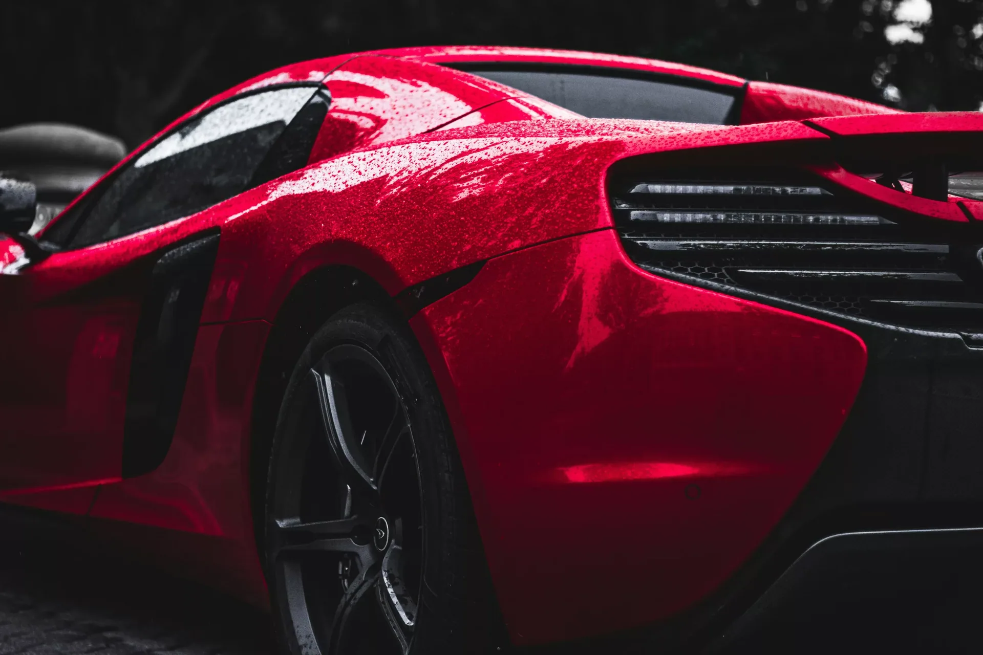 Klassische Autos und Supercars in Marbella: Eine zeitlose Leidenschaft